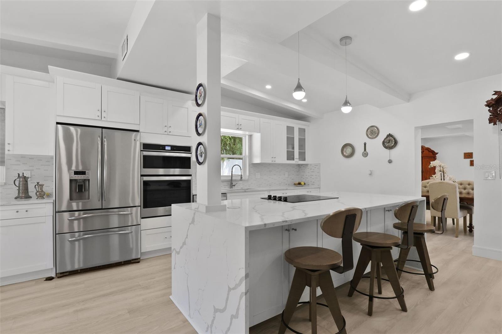 25 SANDPIPER RD, TAMPA, FL, 33609