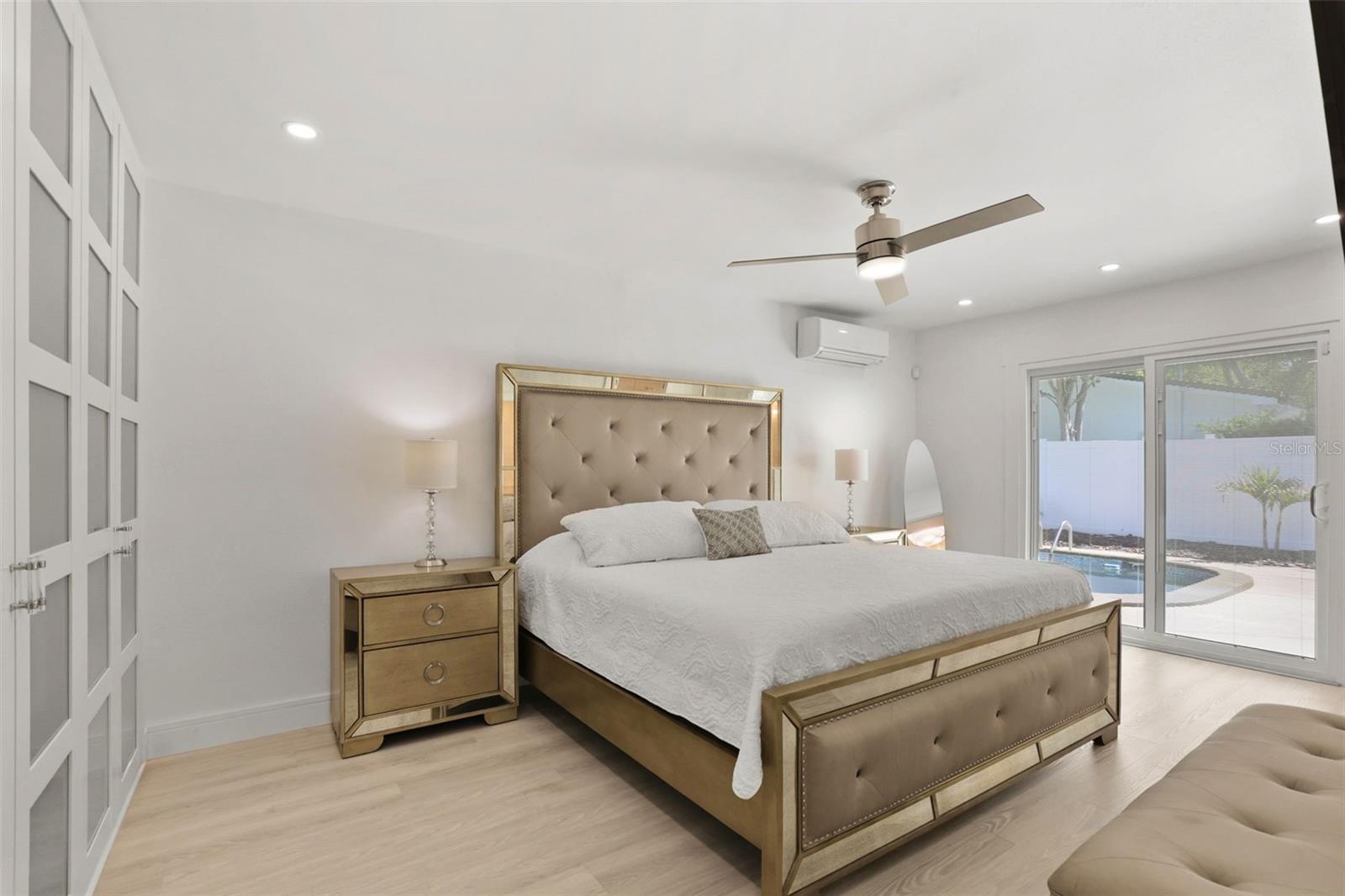 25 SANDPIPER RD, TAMPA, FL, 33609