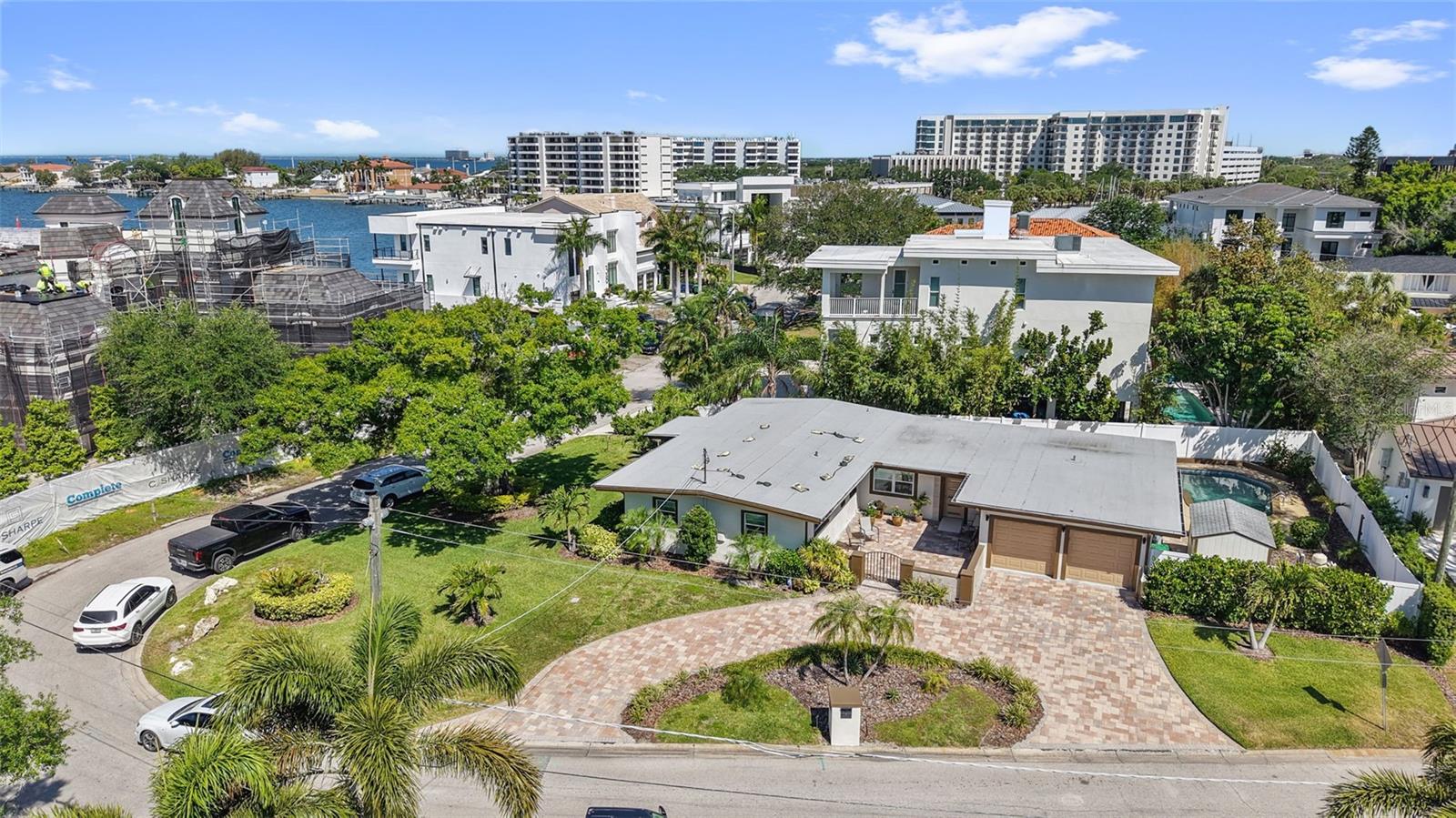 25 SANDPIPER RD, TAMPA, FL, 33609