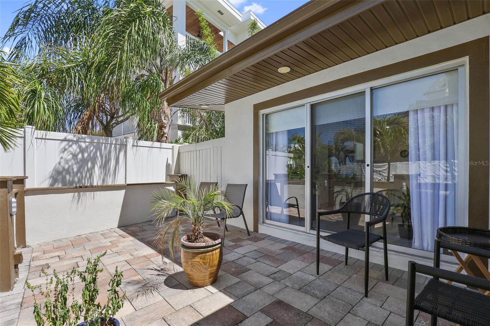 25 SANDPIPER RD, TAMPA, FL, 33609