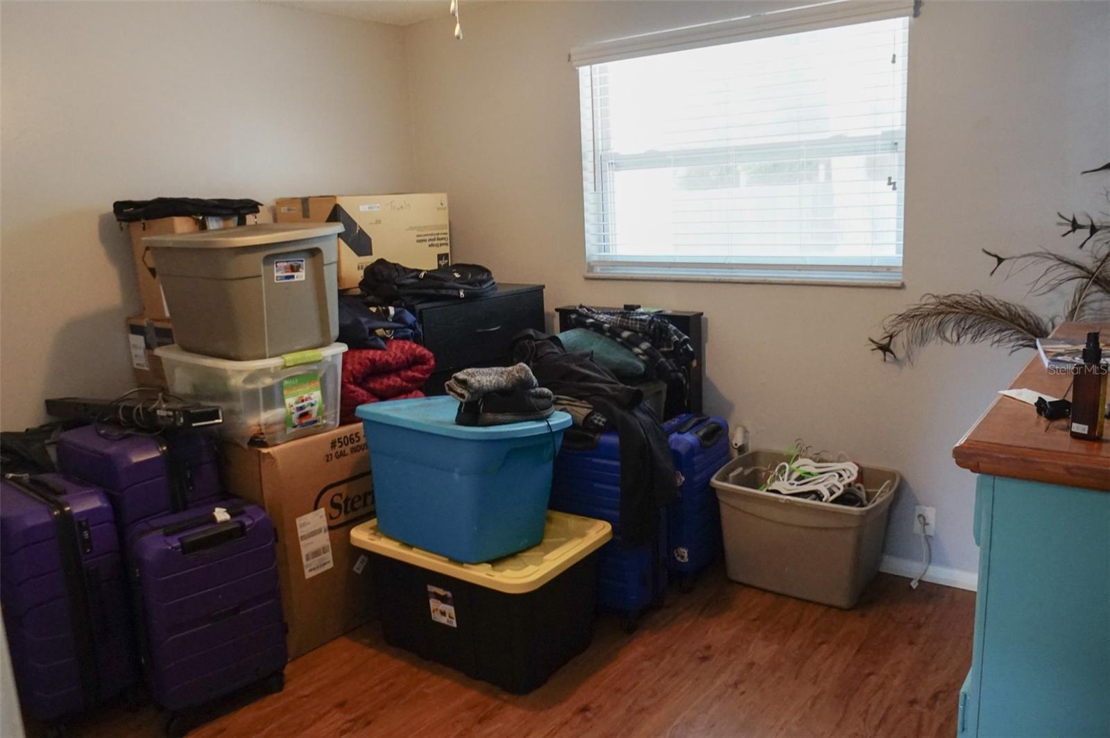 1032 HOLLYWOOD AVE, CLEARWATER, FL, 33759