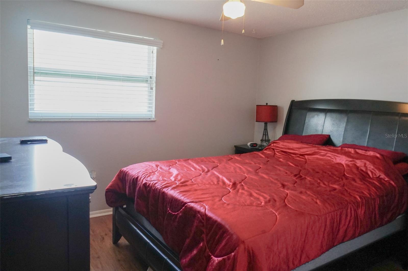 1032 HOLLYWOOD AVE, CLEARWATER, FL, 33759