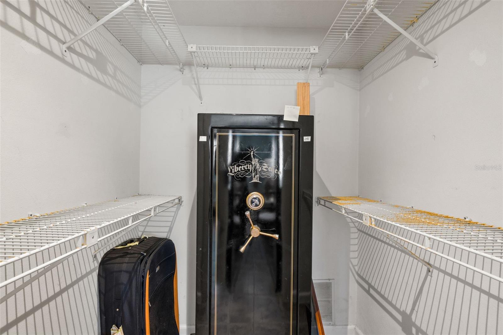 8615 GANDY LN, PORT RICHEY, FL, 34668