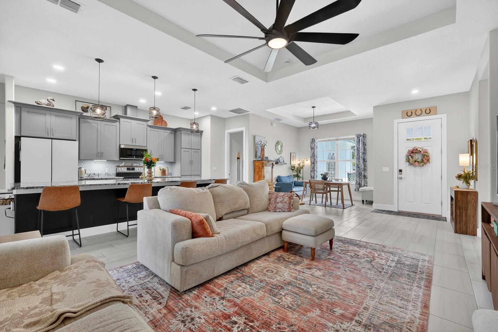 22 WHITE HURST LN, PALM COAST, FL, 32164