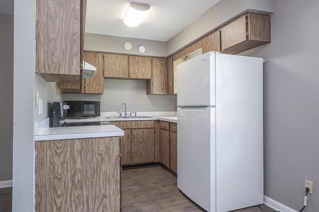 832 E INDIANA AVE, DELAND, FL, 32724