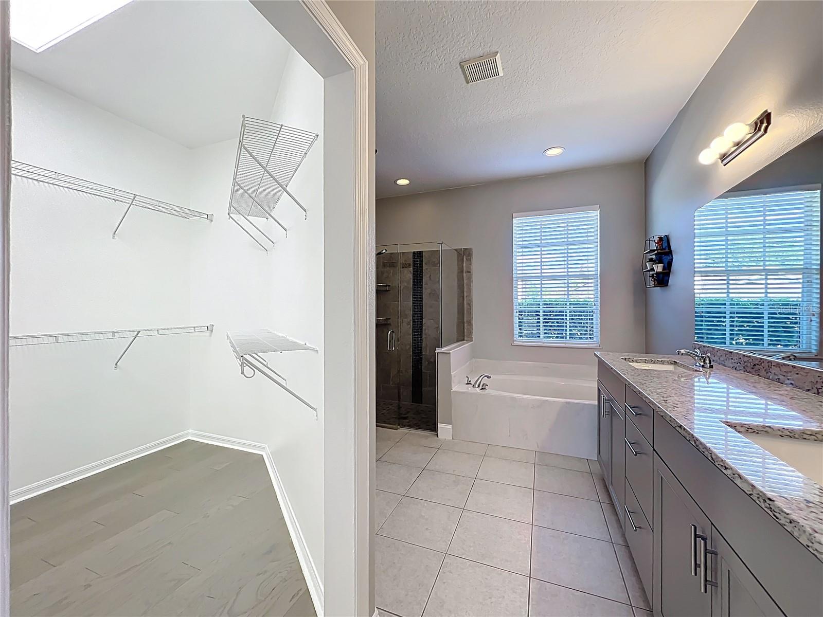 9334 WHISPERING MEADOWS LANE, ORLANDO, FL, 32825