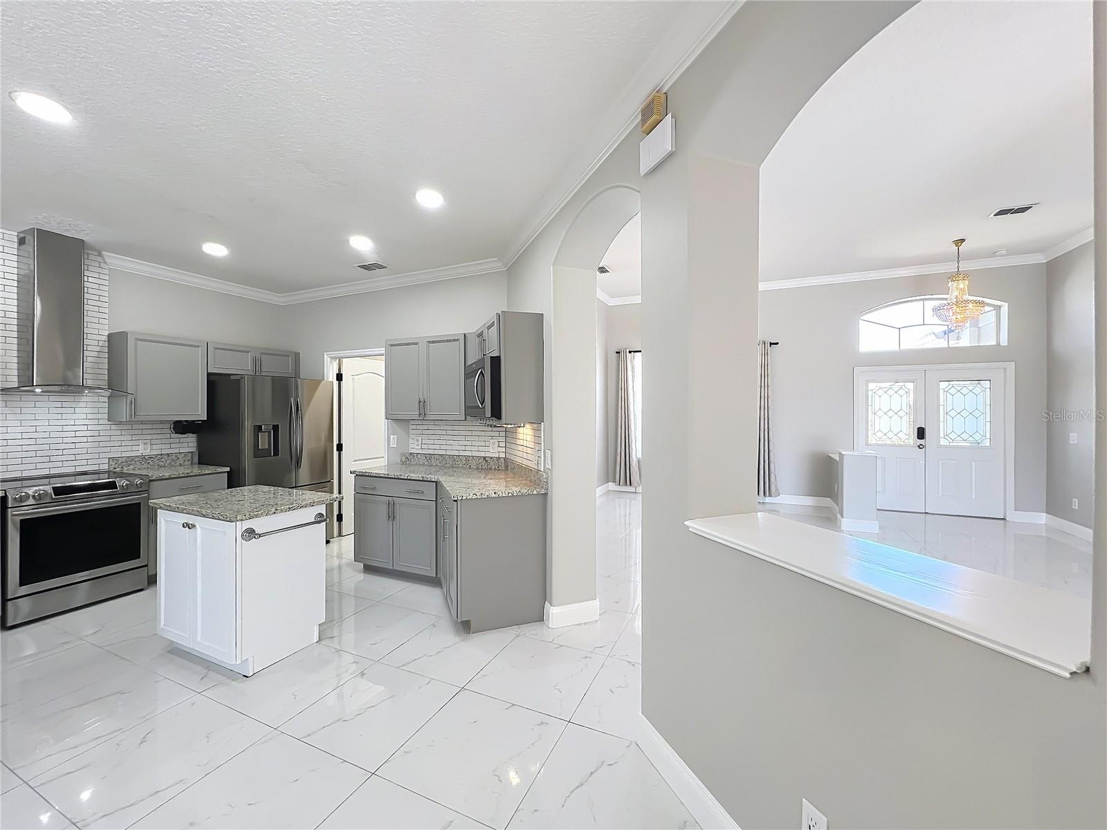 9334 WHISPERING MEADOWS LANE, ORLANDO, FL, 32825