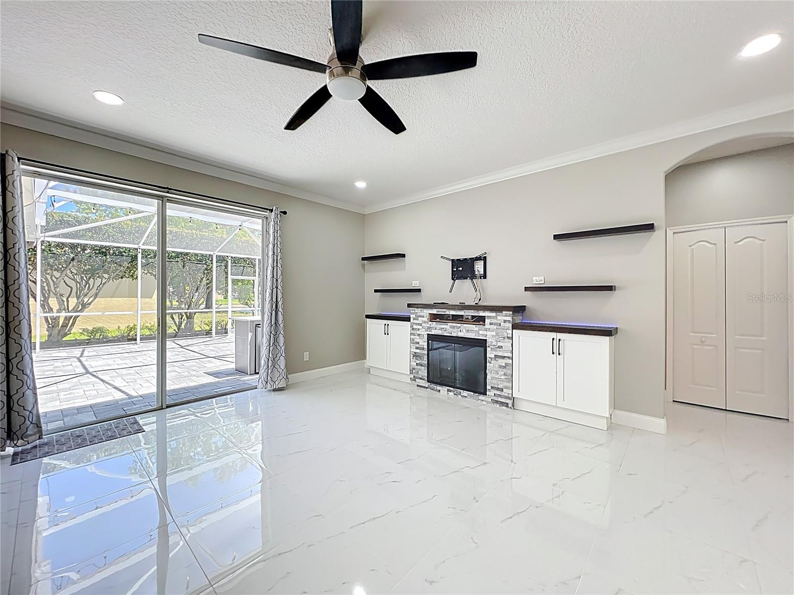 9334 WHISPERING MEADOWS LANE, ORLANDO, FL, 32825