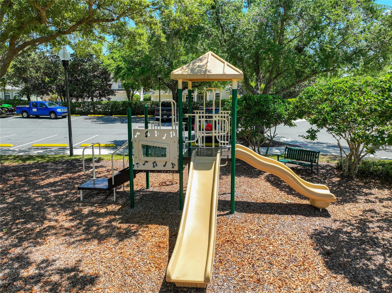 9334 WHISPERING MEADOWS LANE, ORLANDO, FL, 32825