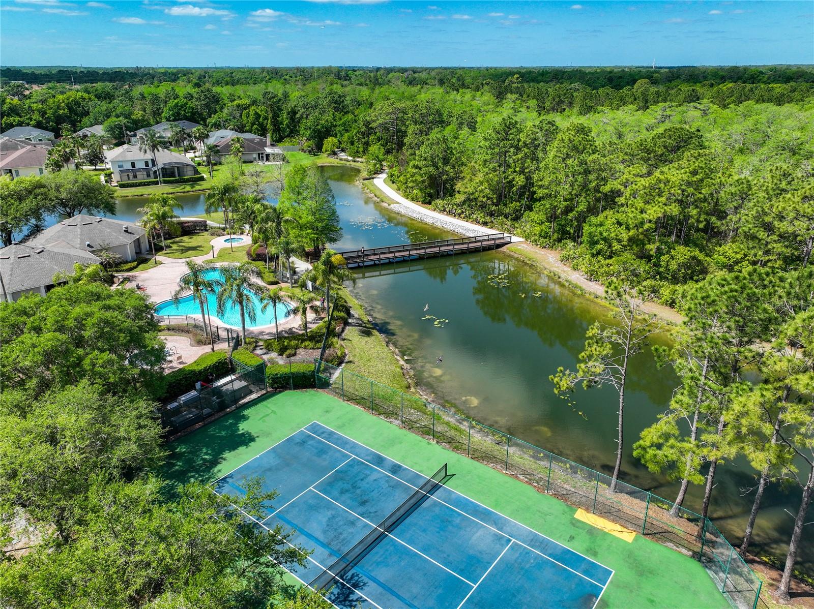 9334 WHISPERING MEADOWS LANE, ORLANDO, FL, 32825