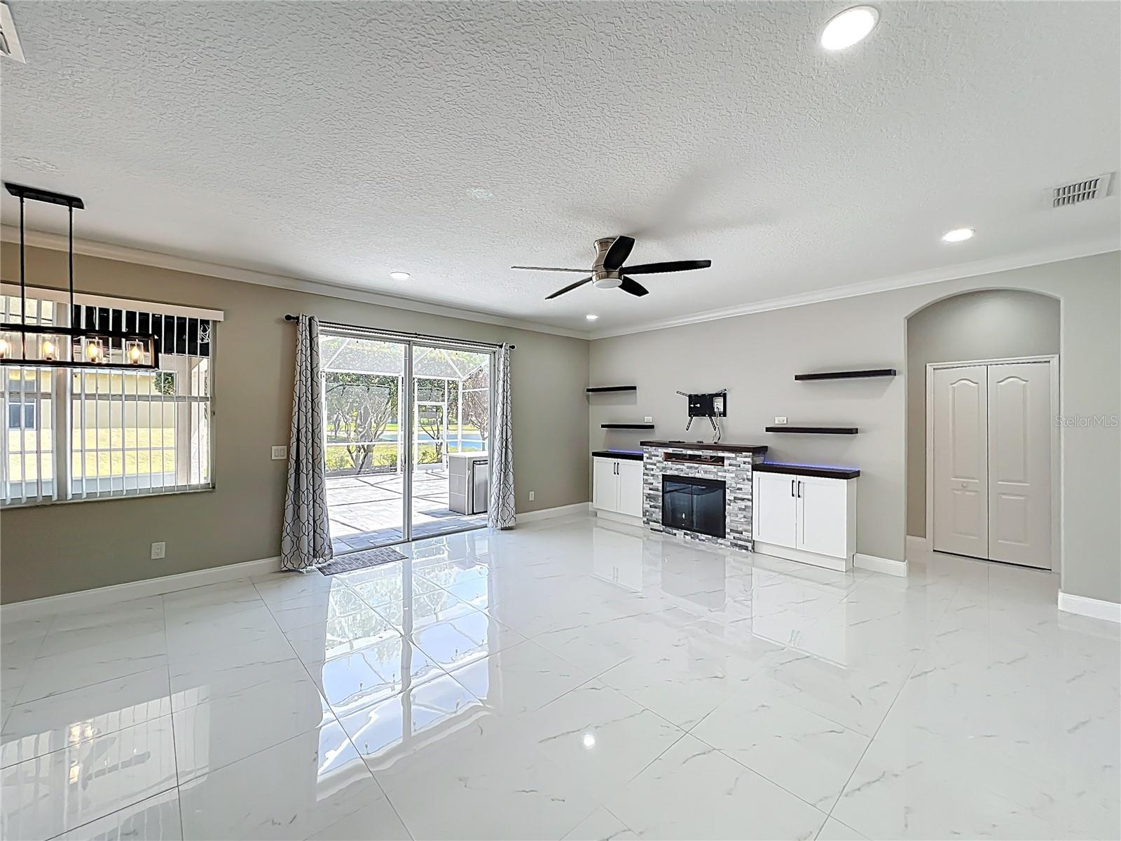 9334 WHISPERING MEADOWS LANE, ORLANDO, FL, 32825