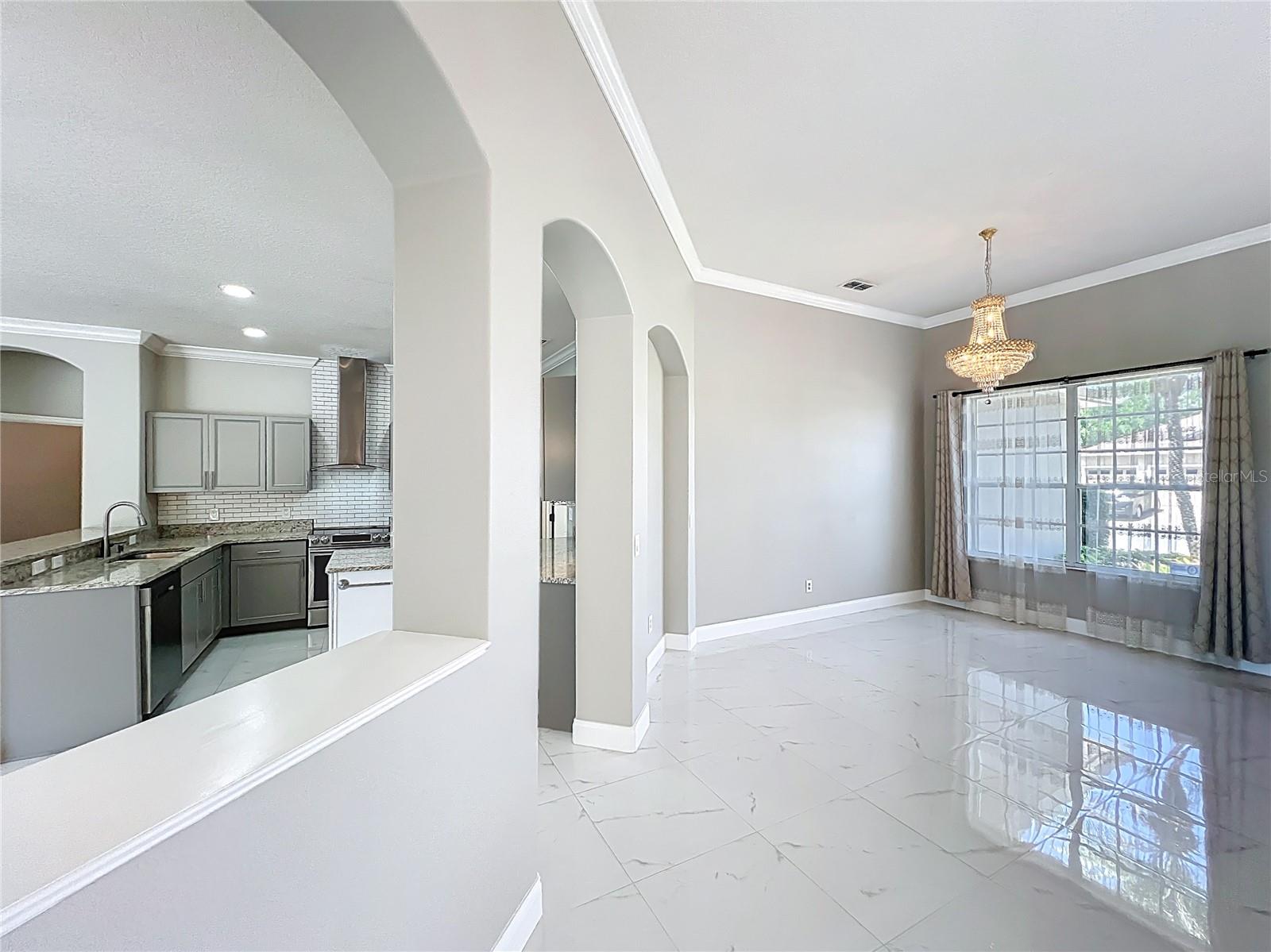 9334 WHISPERING MEADOWS LANE, ORLANDO, FL, 32825