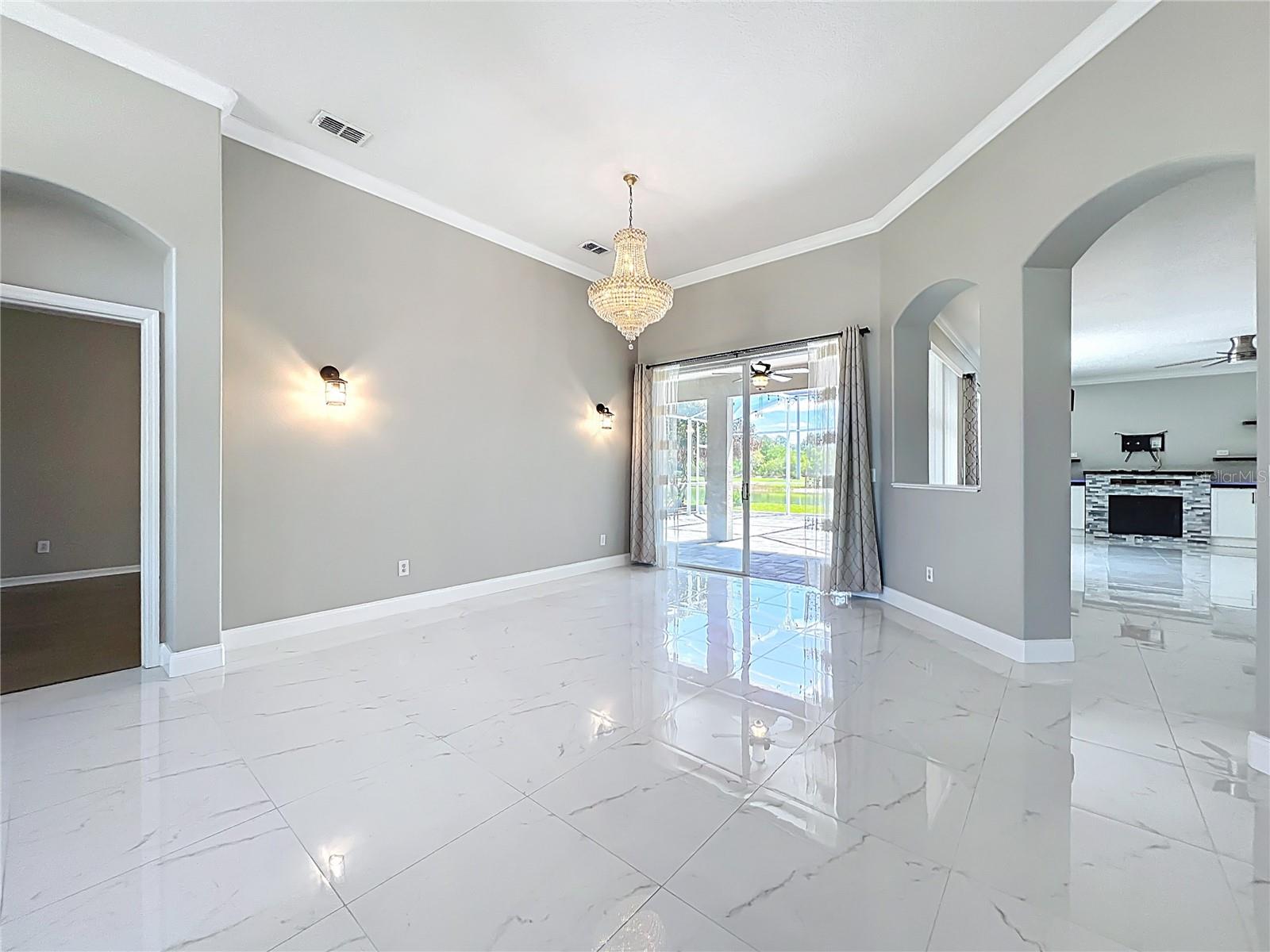 9334 WHISPERING MEADOWS LANE, ORLANDO, FL, 32825