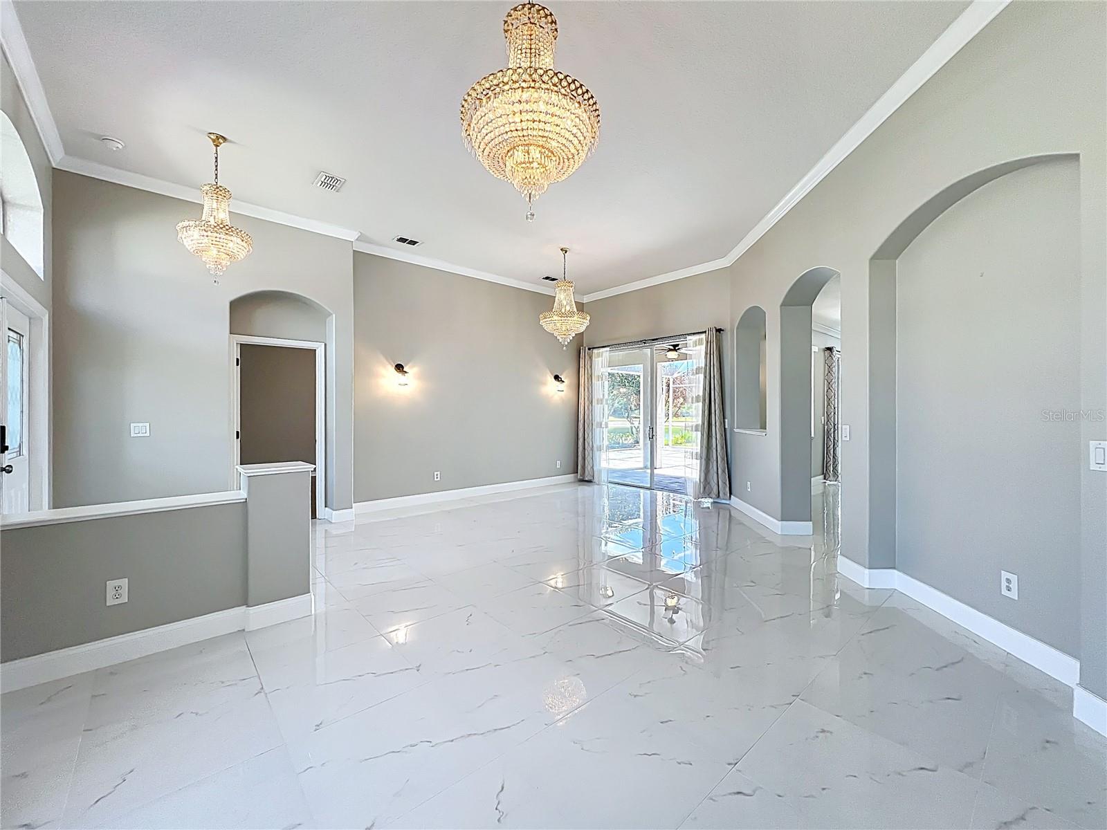 9334 WHISPERING MEADOWS LANE, ORLANDO, FL, 32825