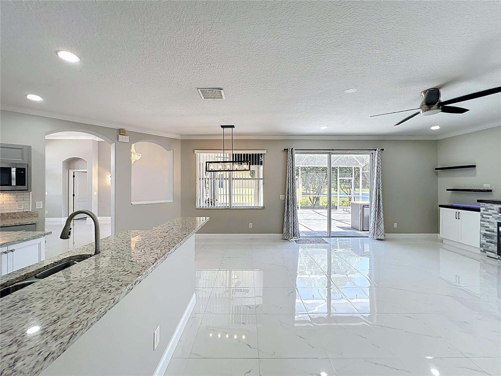 9334 WHISPERING MEADOWS LANE, ORLANDO, FL, 32825