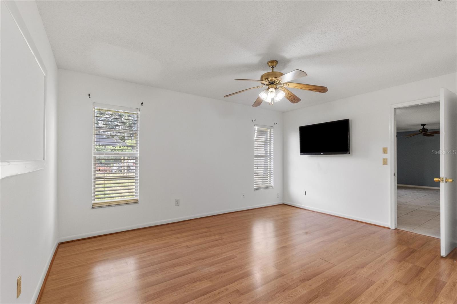 17635 MEADOWBRIDGE DR, LUTZ, FL, 33549