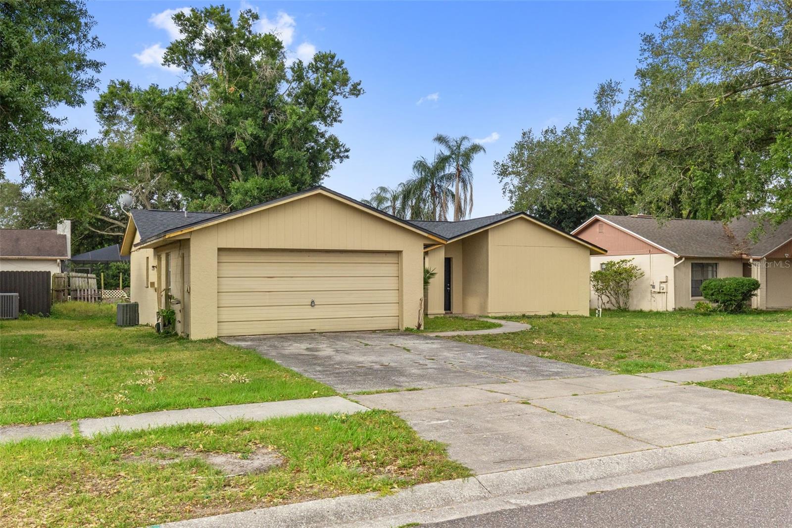 17635 MEADOWBRIDGE DR, LUTZ, FL, 33549