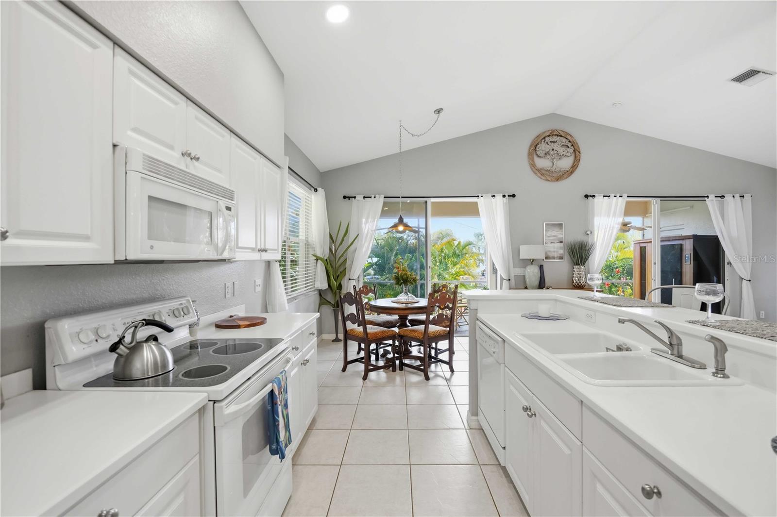 405 TORTUGA DR, NOKOMIS, FL, 34275