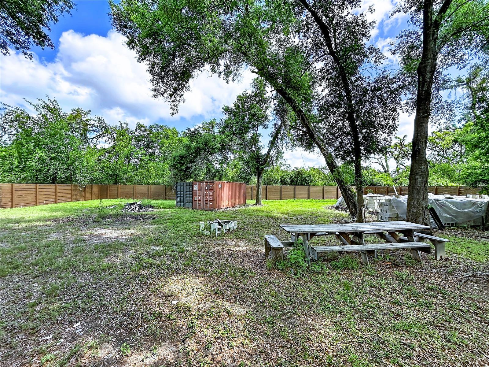 1029 ROBSON AVE, SEFFNER, FL, 33584