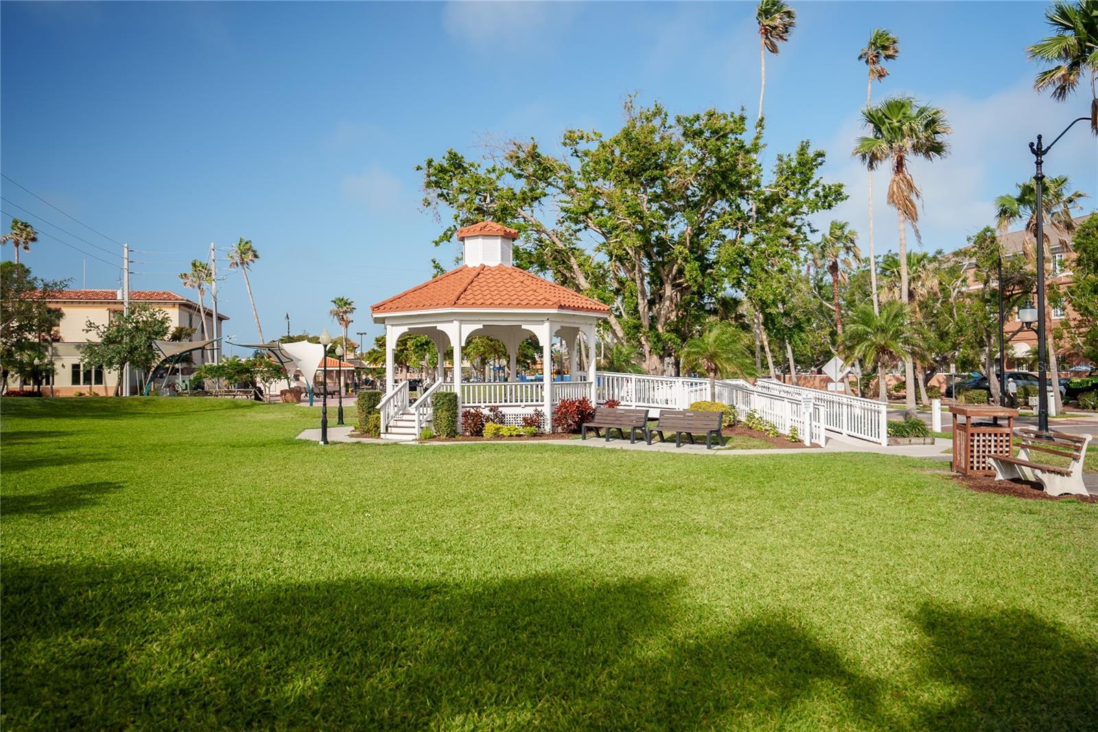 265 POTENZA LOOP, NOKOMIS, FL, 34275