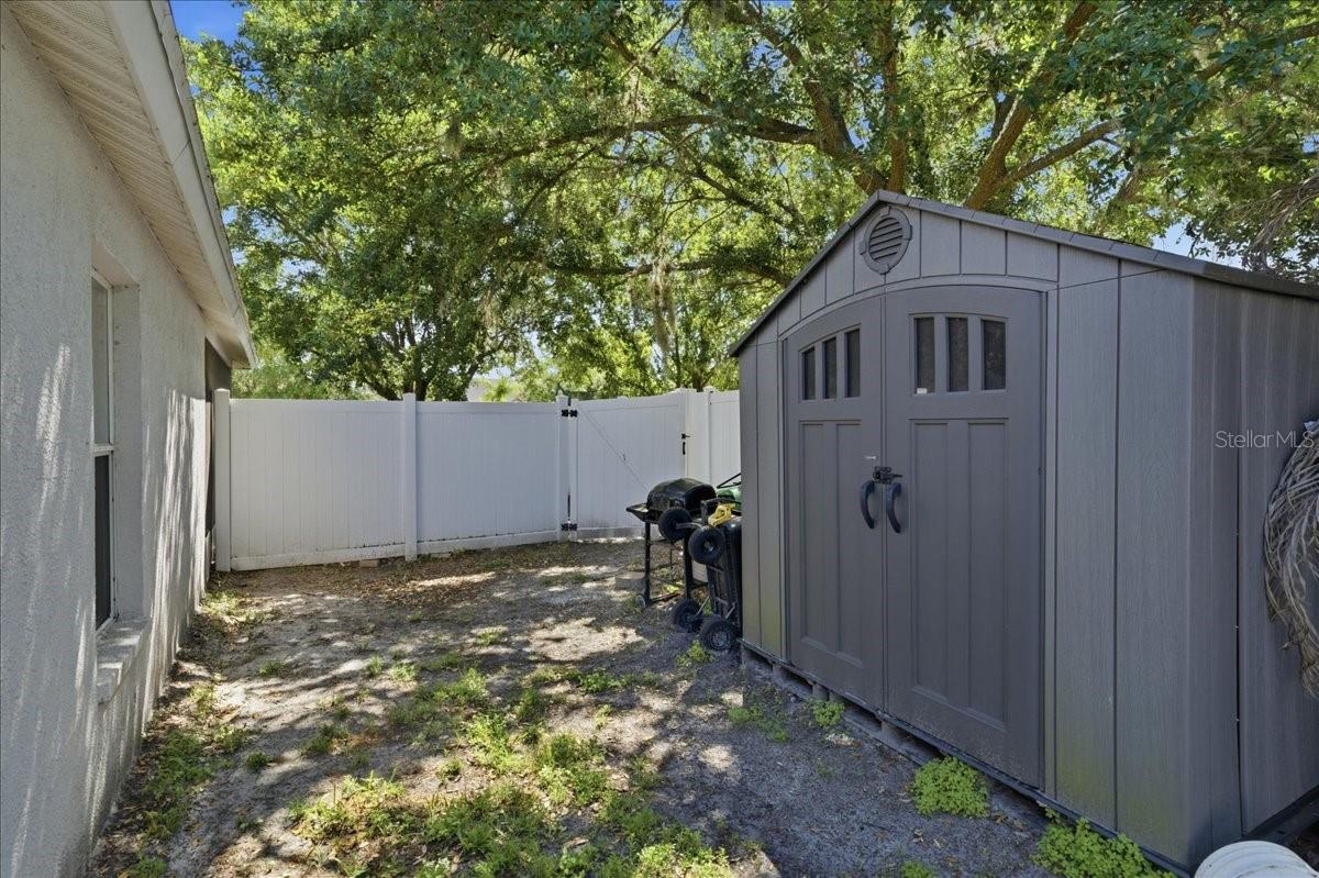 5207 NEW SAVANNAH CIR, WESLEY CHAPEL, FL, 33545