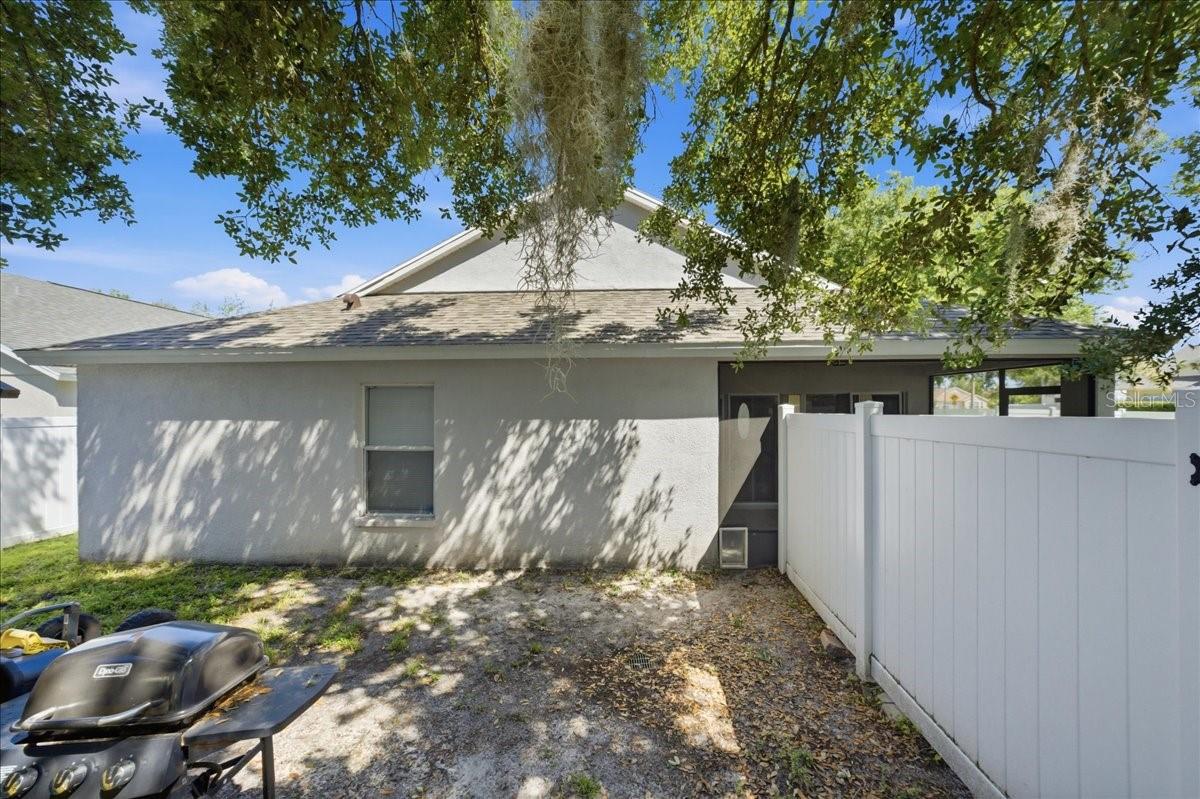 5207 NEW SAVANNAH CIR, WESLEY CHAPEL, FL, 33545