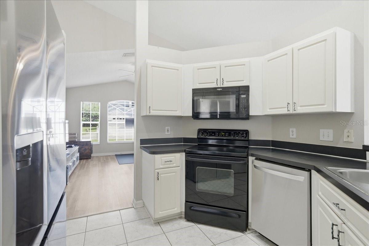 5207 NEW SAVANNAH CIR, WESLEY CHAPEL, FL, 33545