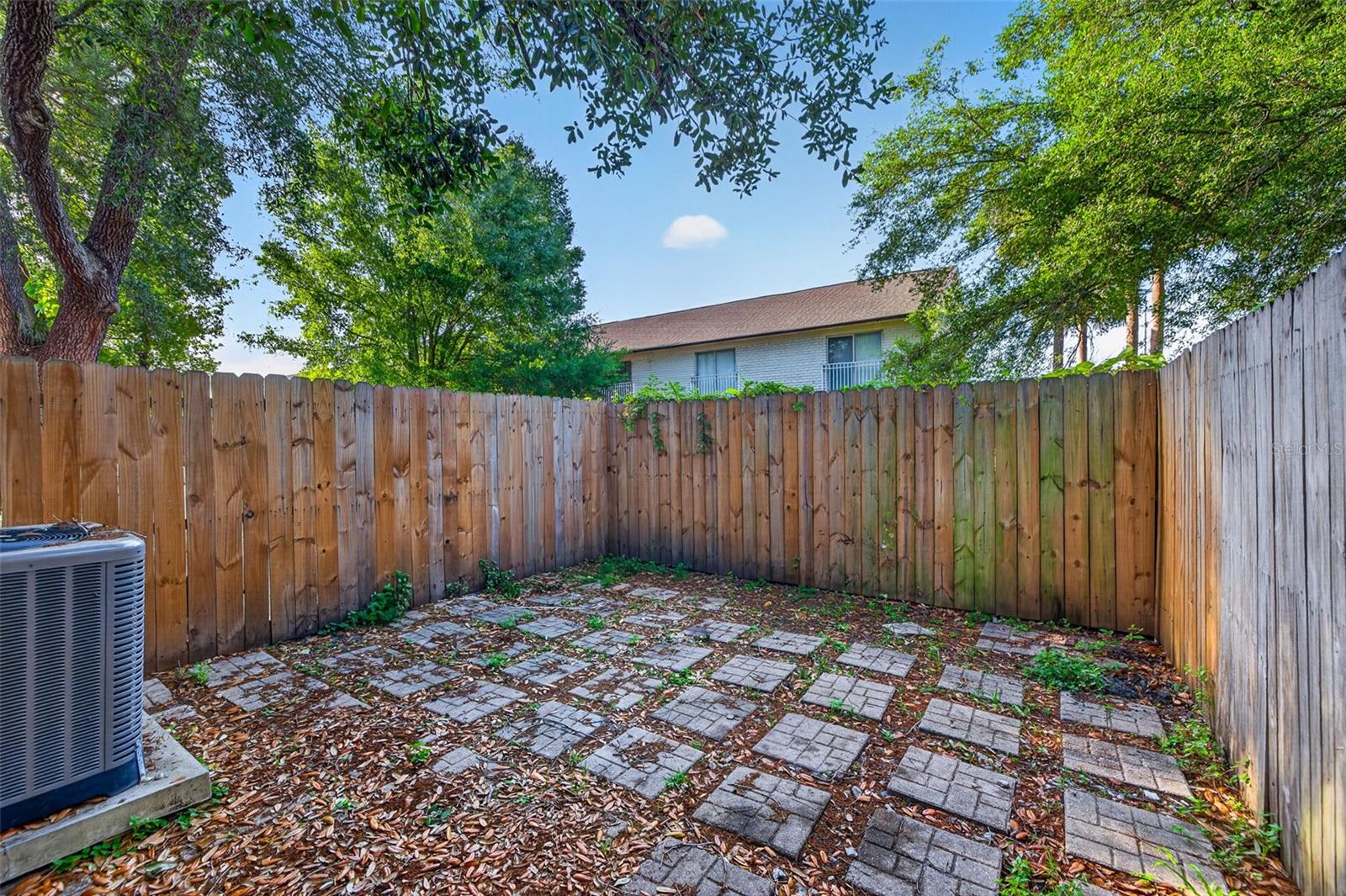 3428 ARBOR OAKS CT, TAMPA, FL, 33614