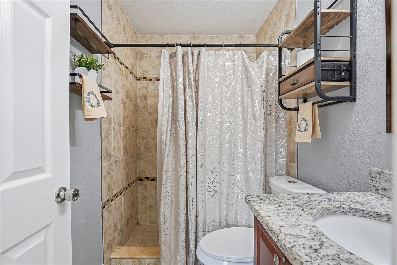 6712 RIVER RD, TAMPA, FL, 33615