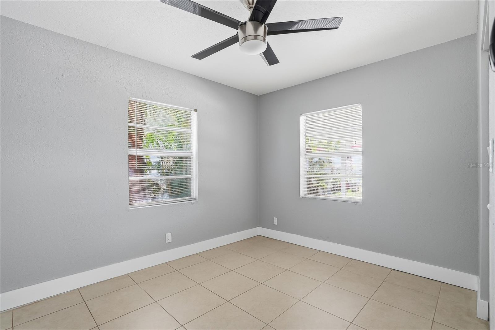 6712 RIVER RD, TAMPA, FL, 33615