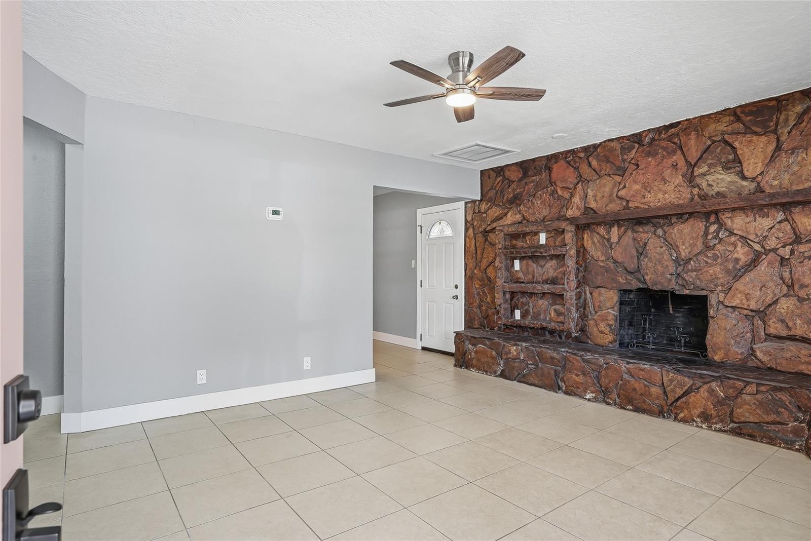 6712 RIVER RD, TAMPA, FL, 33615