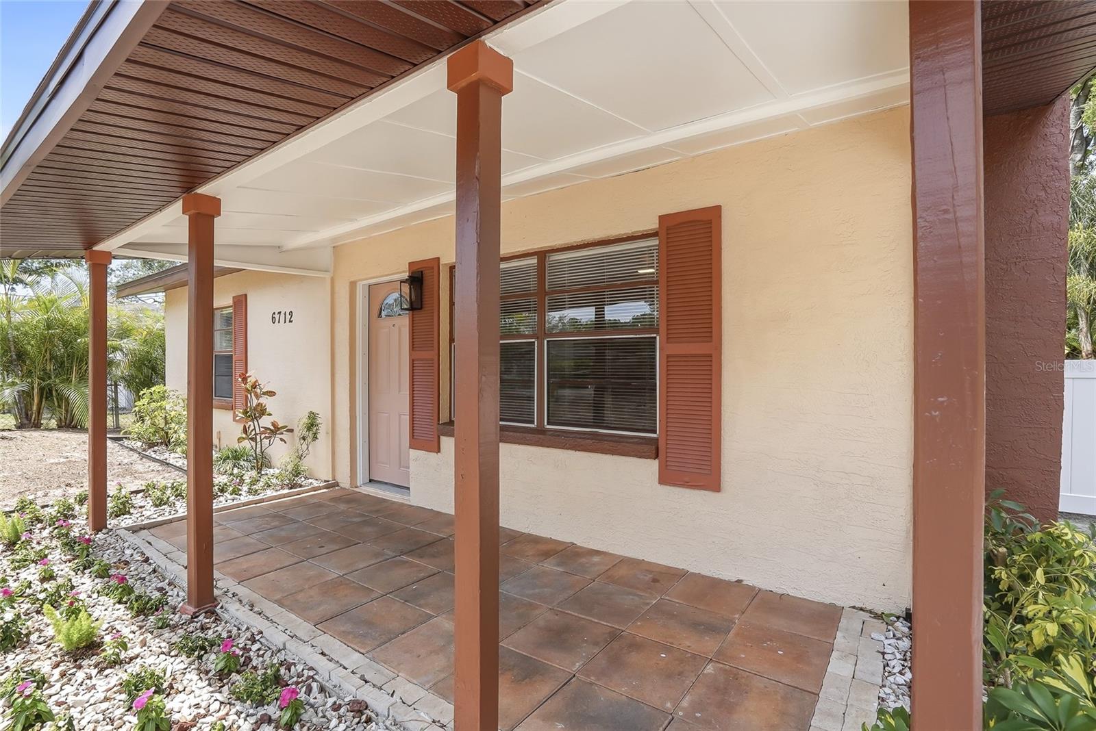 6712 RIVER RD, TAMPA, FL, 33615