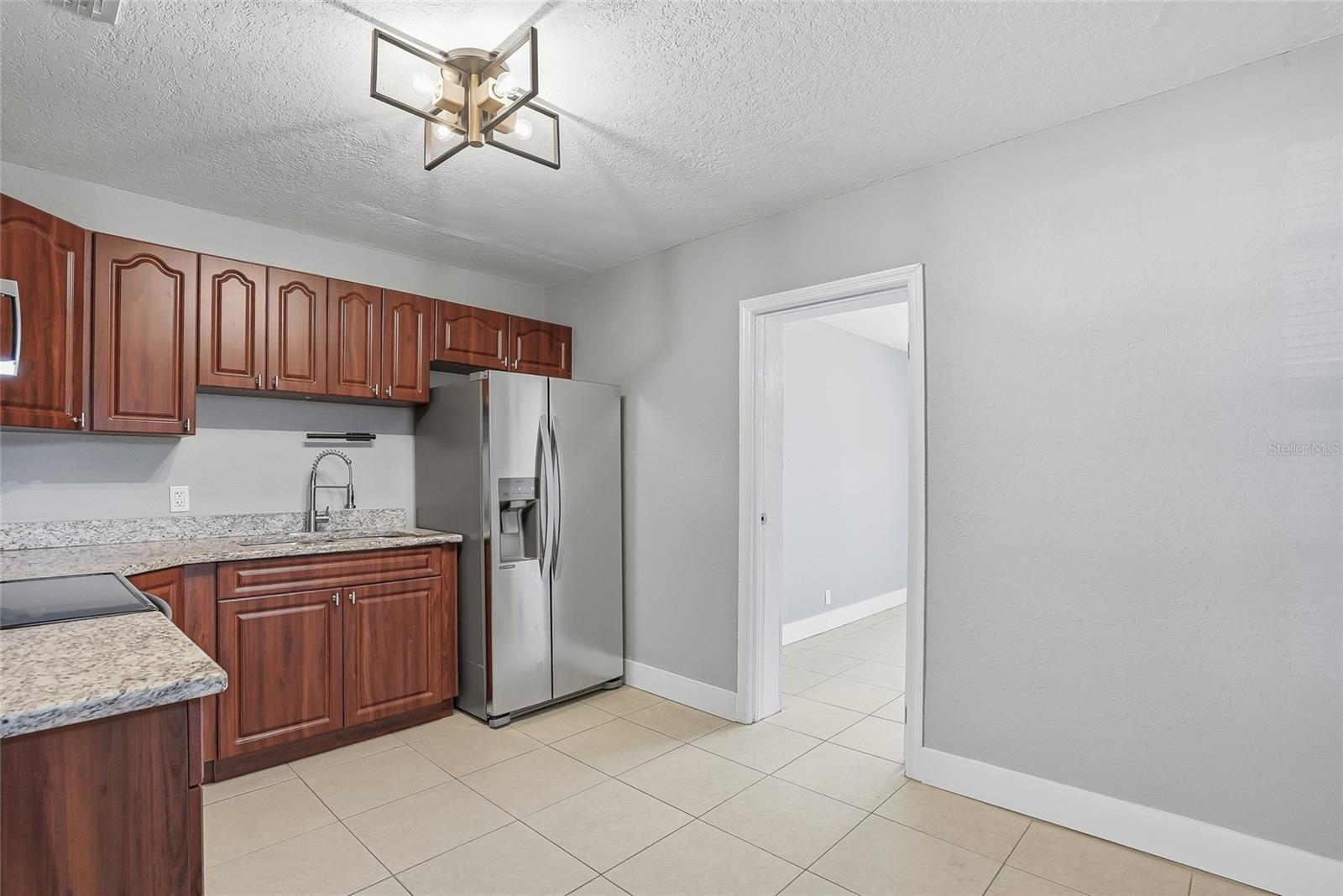 6712 RIVER RD, TAMPA, FL, 33615