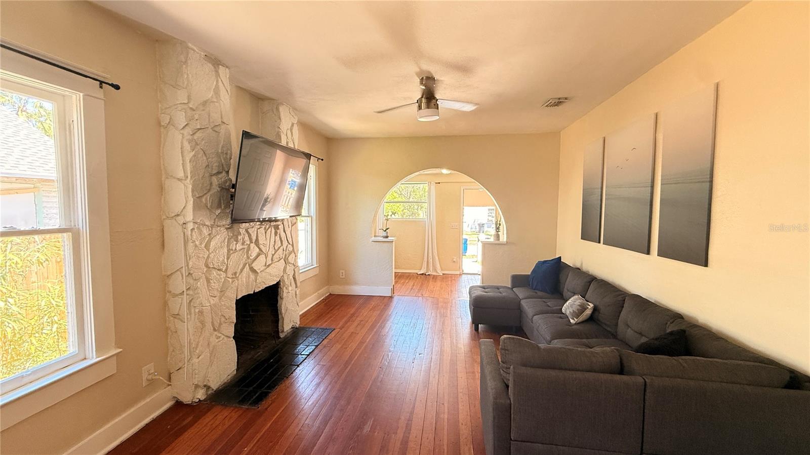 905 JONES ST, CLEARWATER, FL, 33755