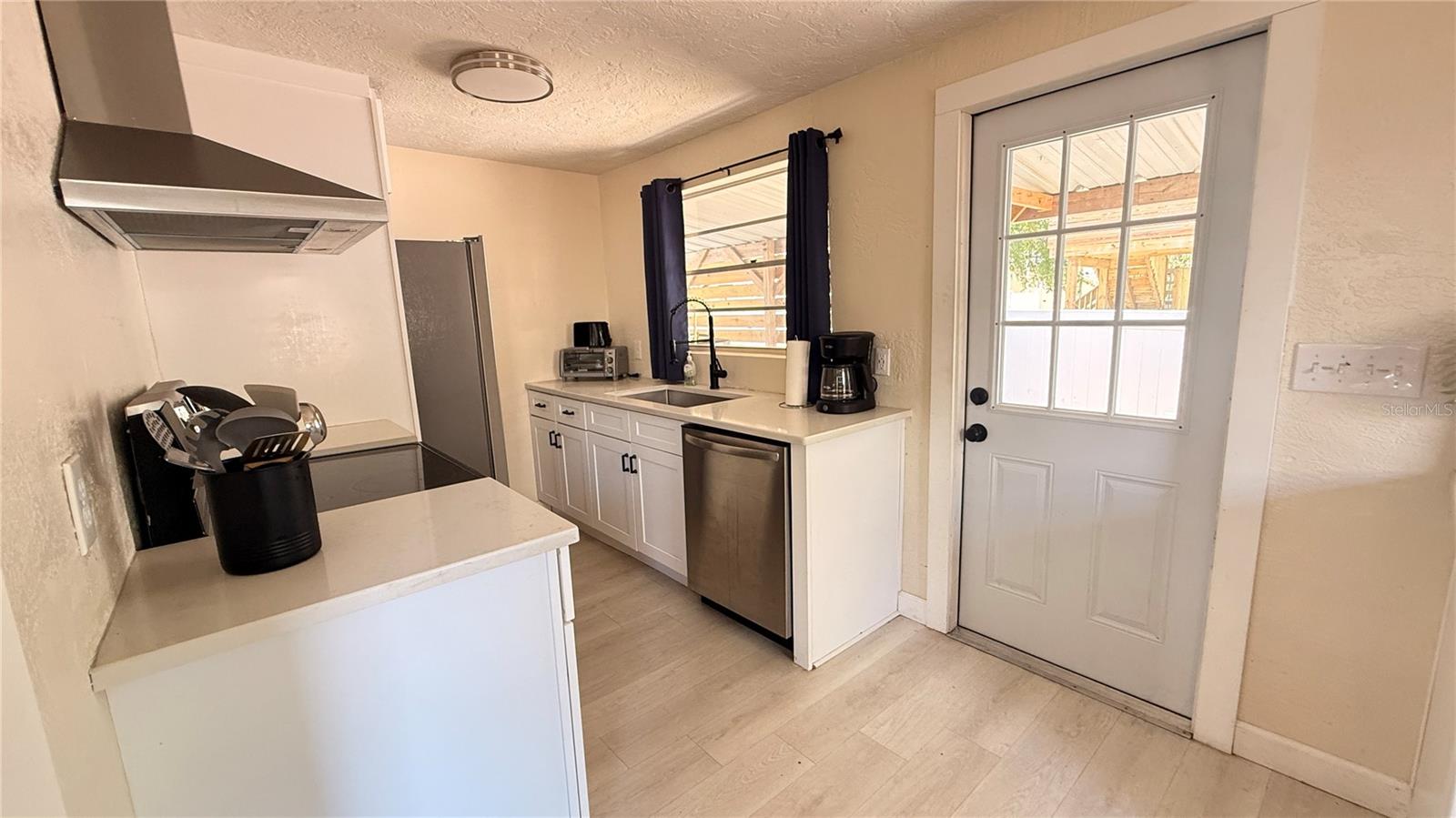 905 JONES ST, CLEARWATER, FL, 33755