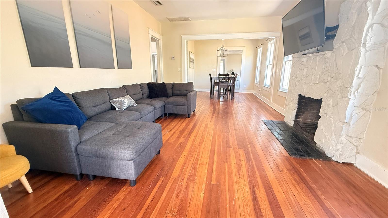 905 JONES ST, CLEARWATER, FL, 33755