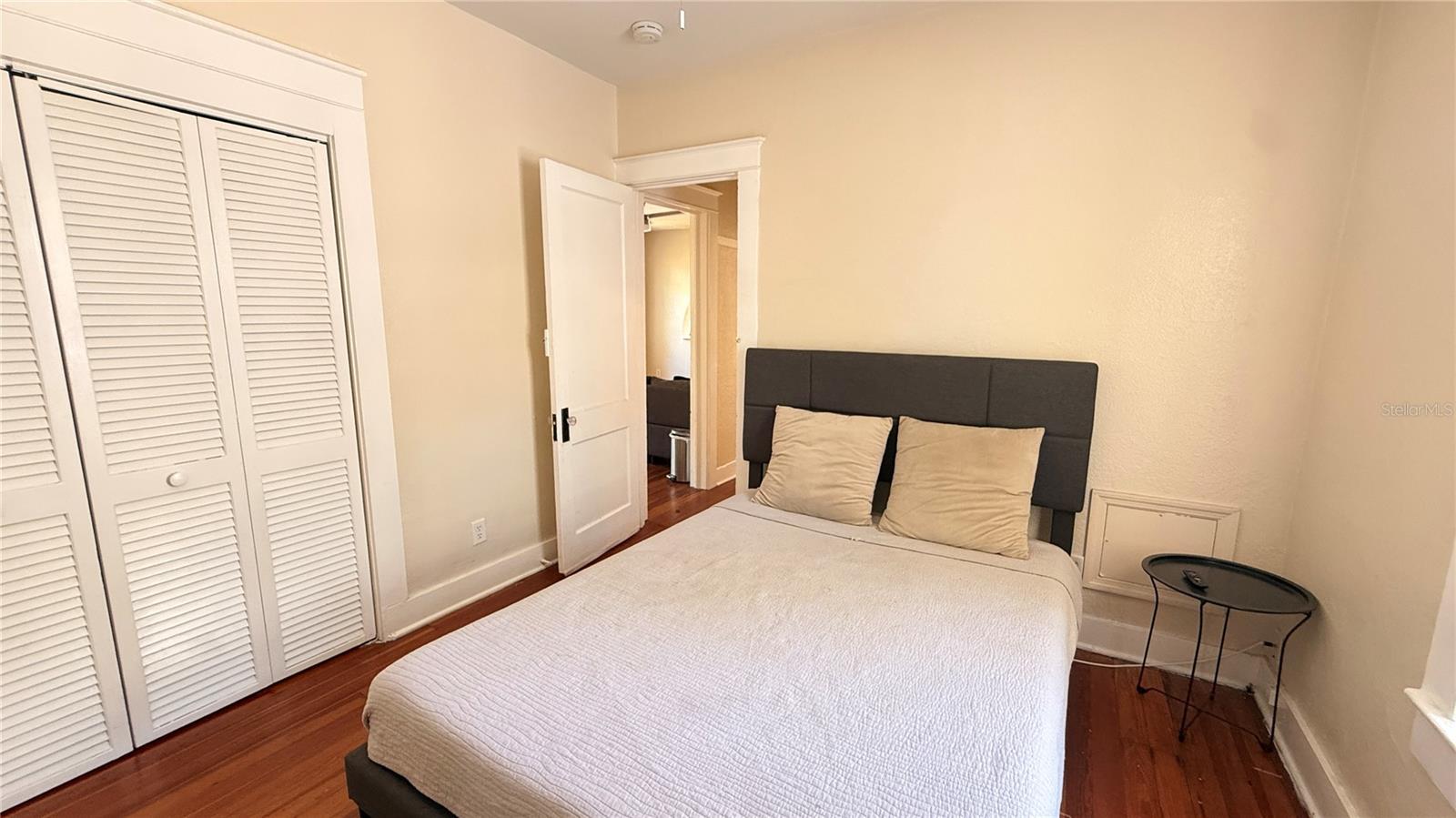 905 JONES ST, CLEARWATER, FL, 33755