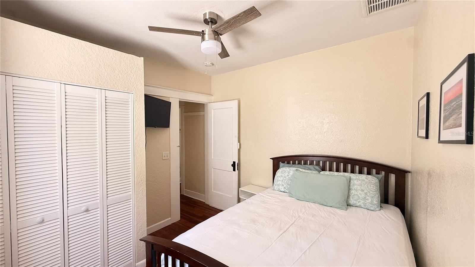 905 JONES ST, CLEARWATER, FL, 33755