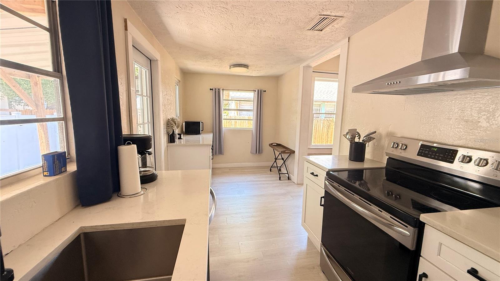 905 JONES ST, CLEARWATER, FL, 33755