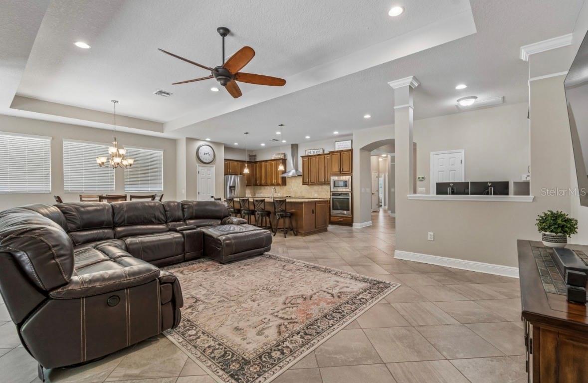 1927 MONTGOMERY BELL RD, WESLEY CHAPEL, FL, 33543