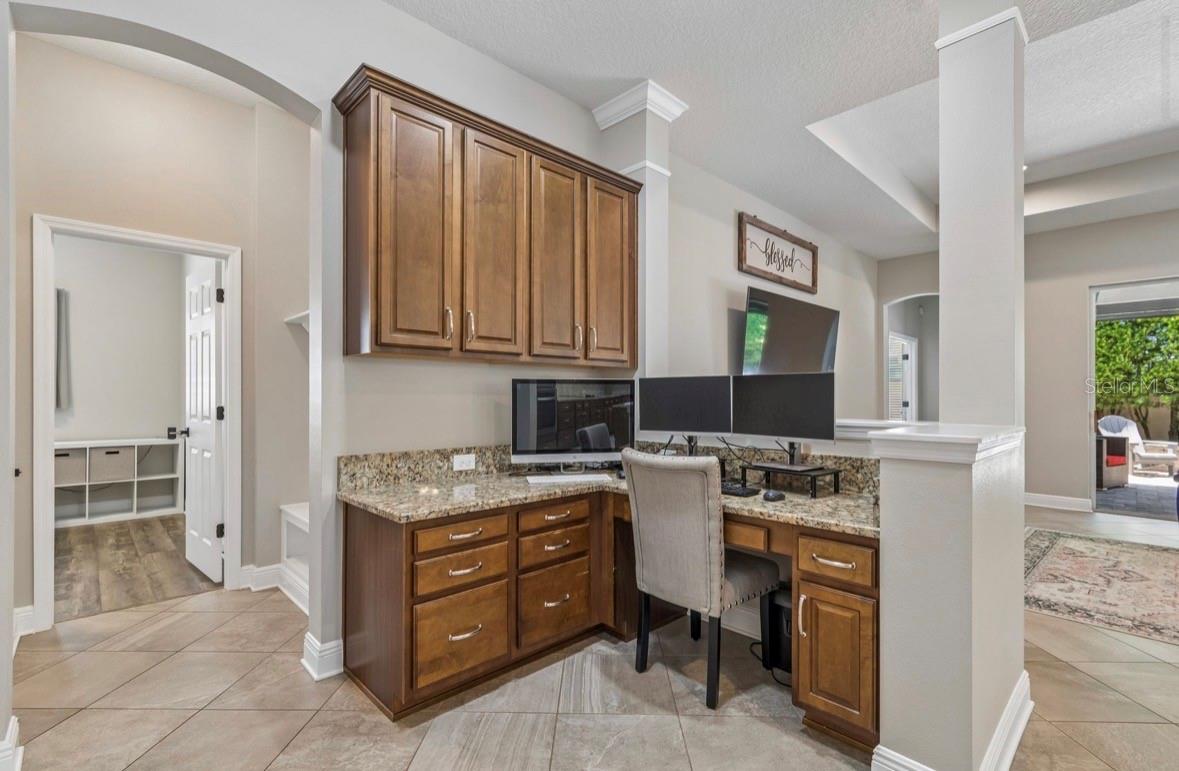 1927 MONTGOMERY BELL RD, WESLEY CHAPEL, FL, 33543