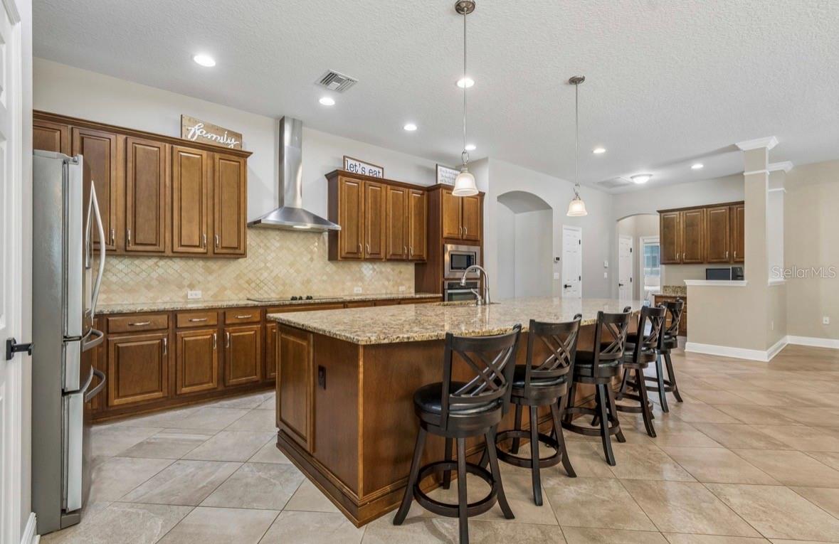 1927 MONTGOMERY BELL RD, WESLEY CHAPEL, FL, 33543