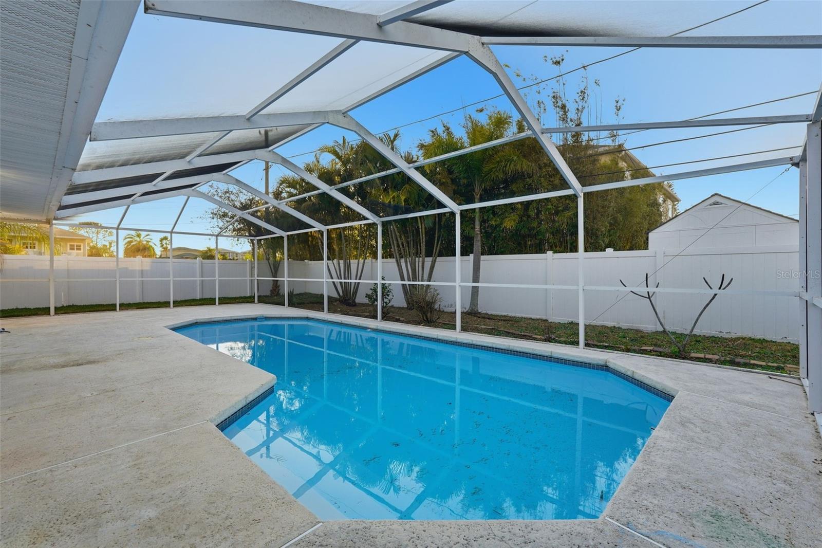 2470 DEL RIO WAY, DUNEDIN, FL, 34698