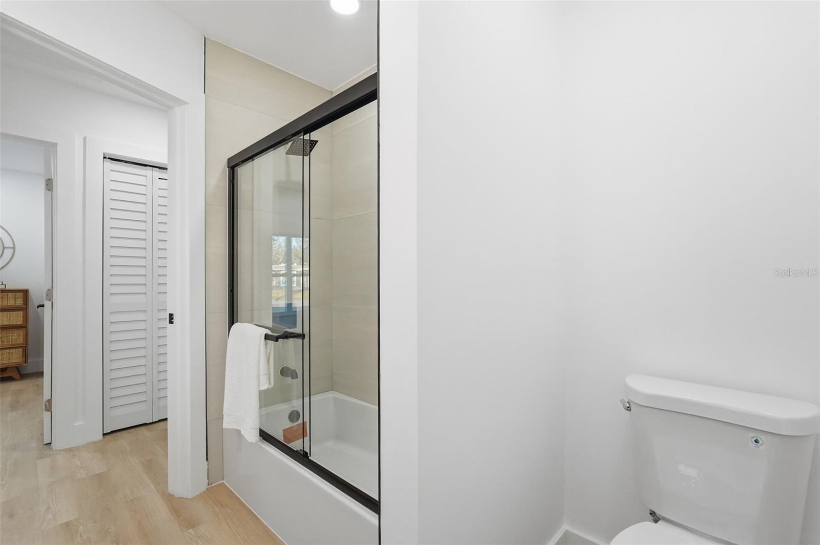 2470 DEL RIO WAY, DUNEDIN, FL, 34698