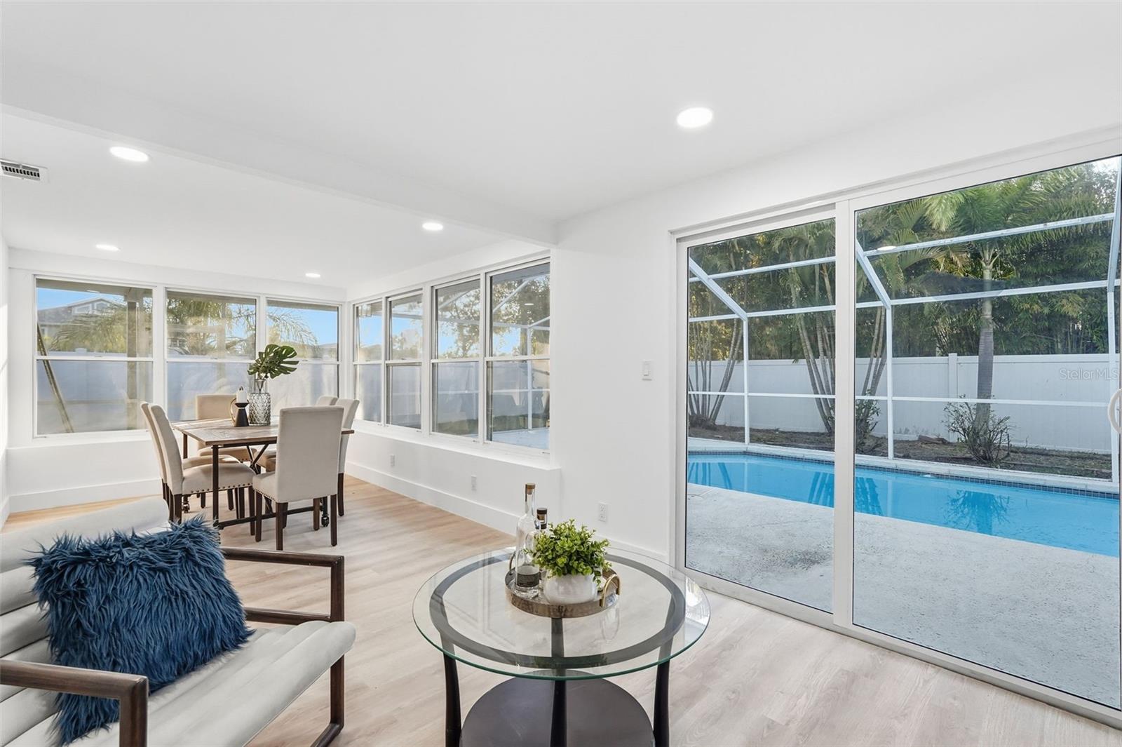 2470 DEL RIO WAY, DUNEDIN, FL, 34698