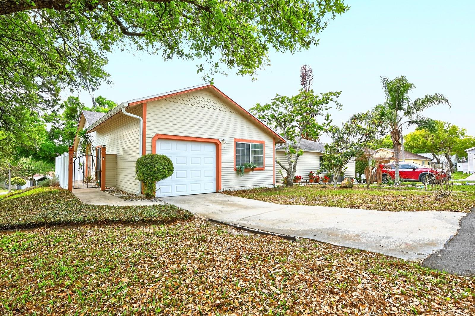 568 ABINGTON CT, APOPKA, FL, 32703