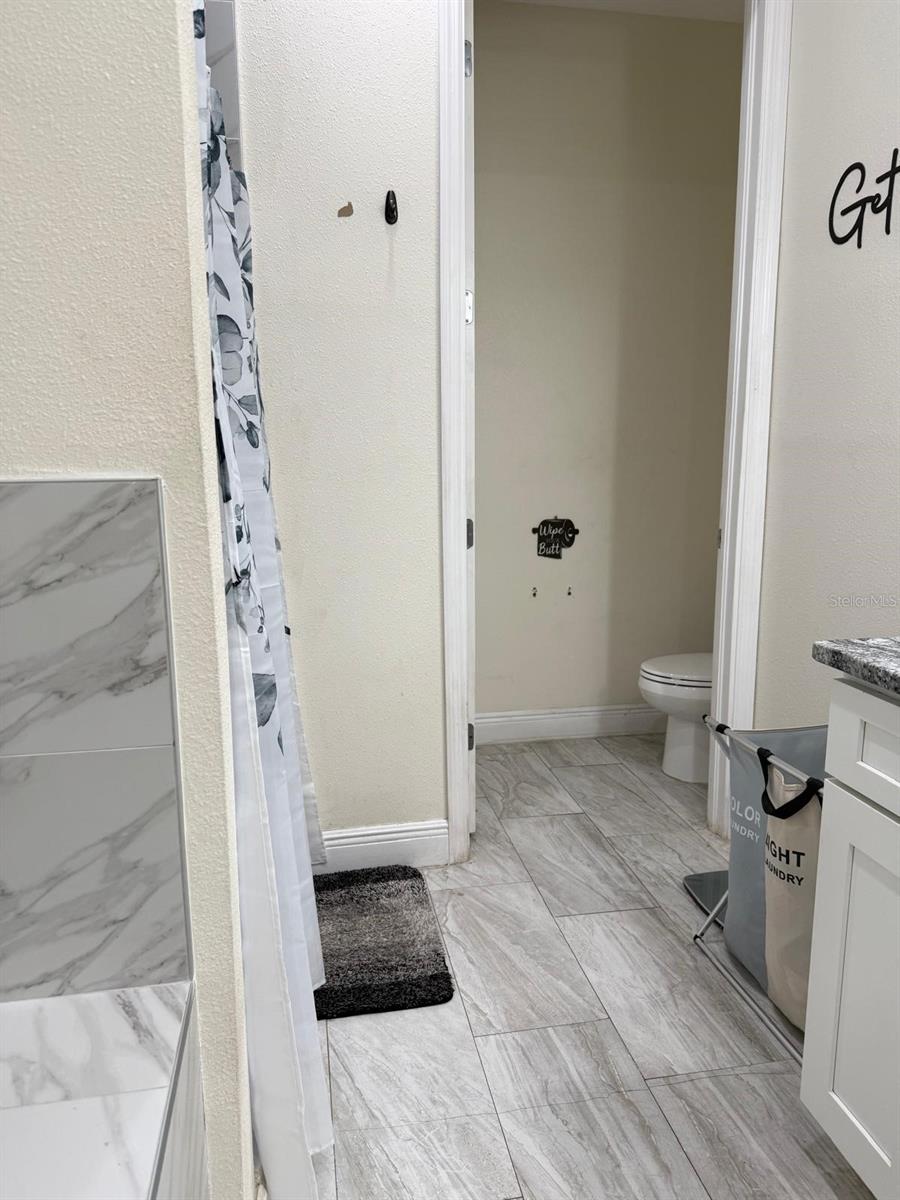 9302 N MARGARET AVE, TAMPA, FL, 33612