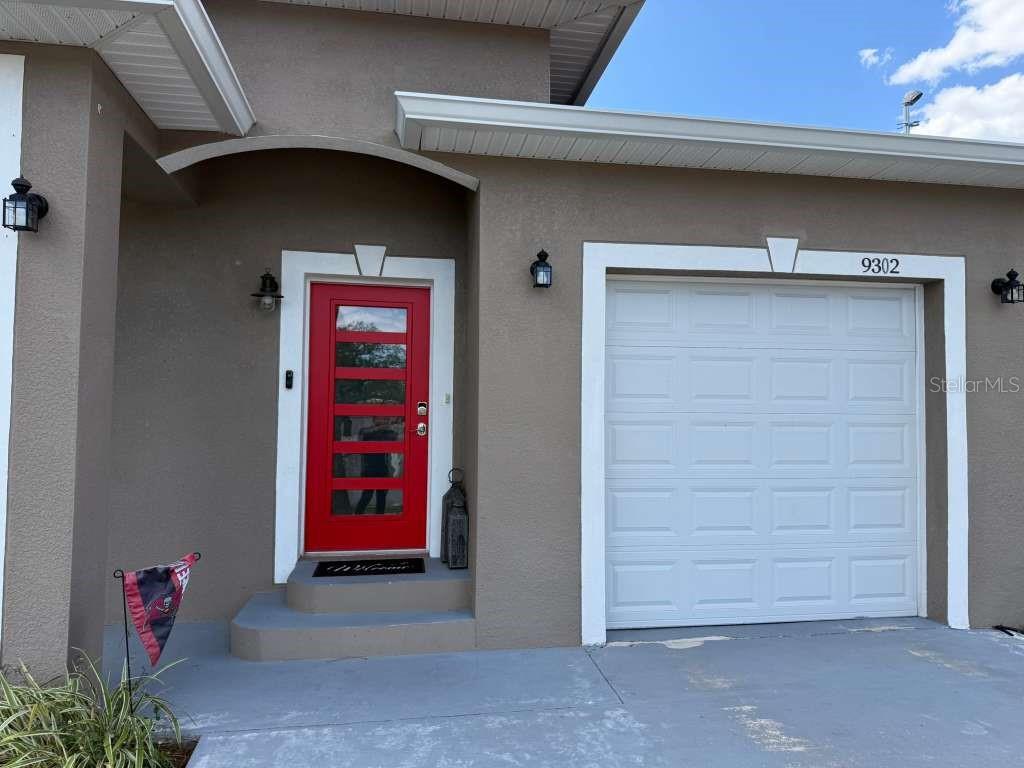 9302 N MARGARET AVE, TAMPA, FL, 33612