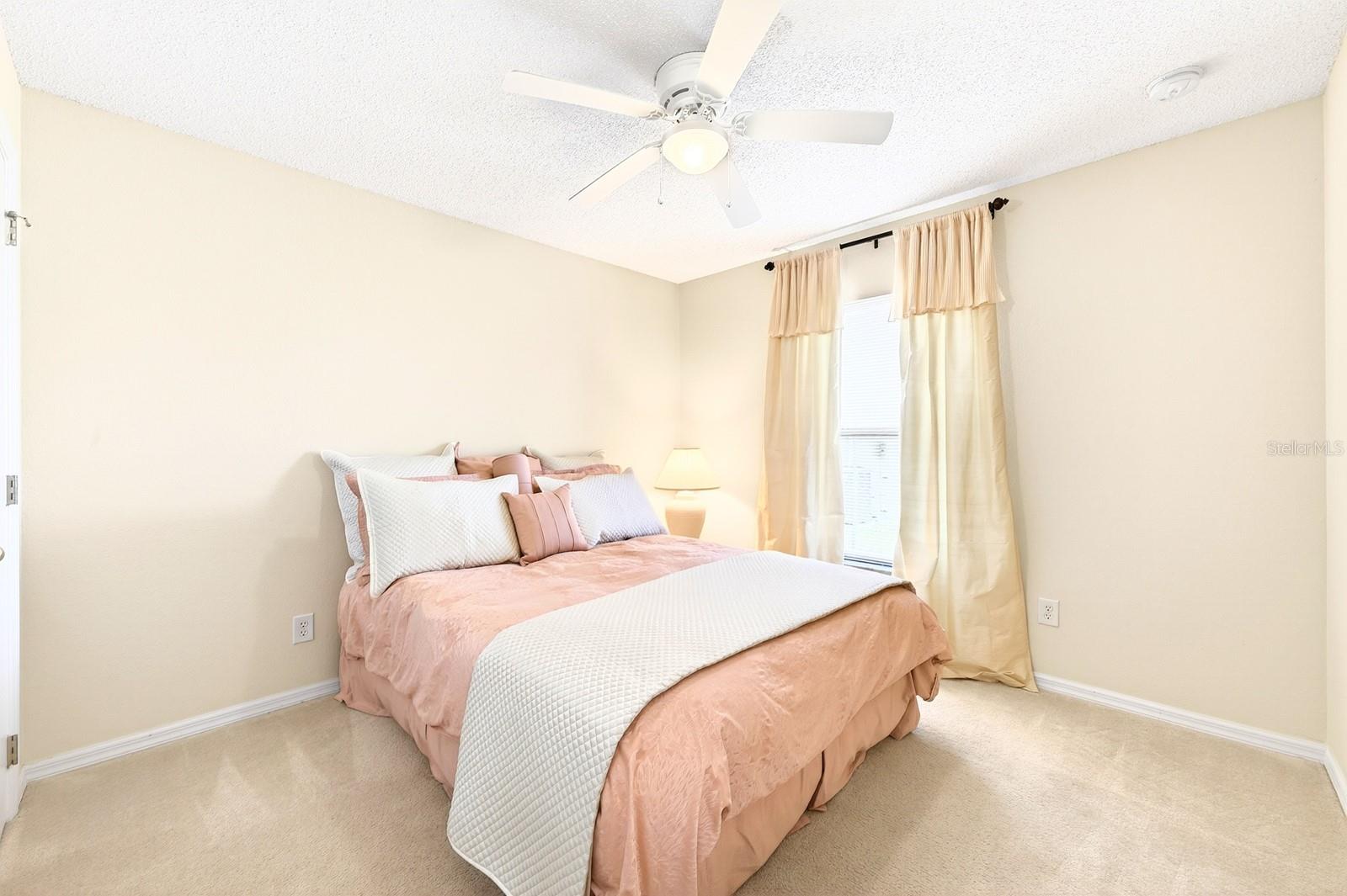 416 LAKEVIEW RD, KISSIMMEE, FL, 34759