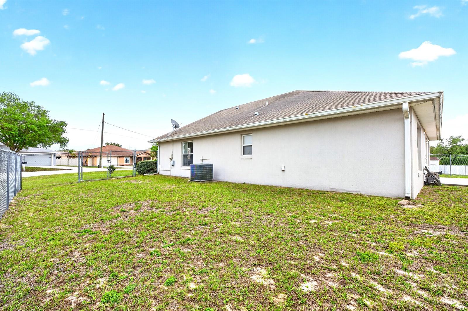 416 LAKEVIEW RD, KISSIMMEE, FL, 34759